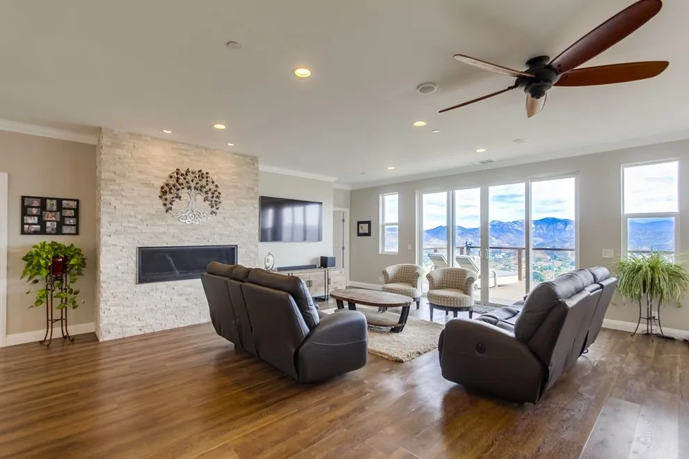 Lakeside_Custom House Construction by DM Hultenius Corporation - Photo 18