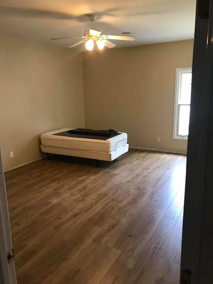 Complete Home Flooring and Wall Painting by Crews Professional Building - Photo 7