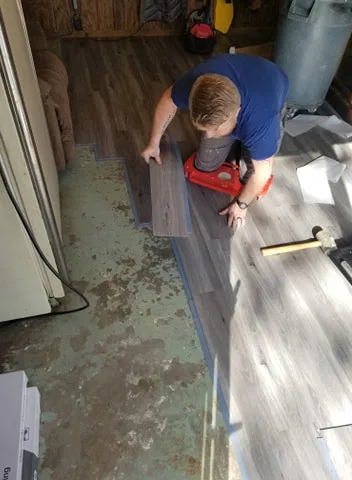 B. Flooring Solutions by Crews Professional Building - Photo 16
