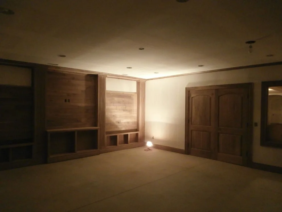 Trimworks - Photo 2