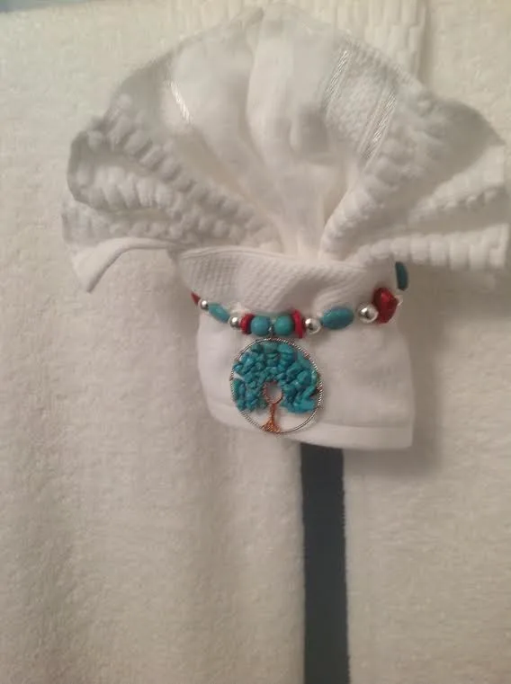 Bespoke Accessories by Designs By MDM Hawaii - Photo 18