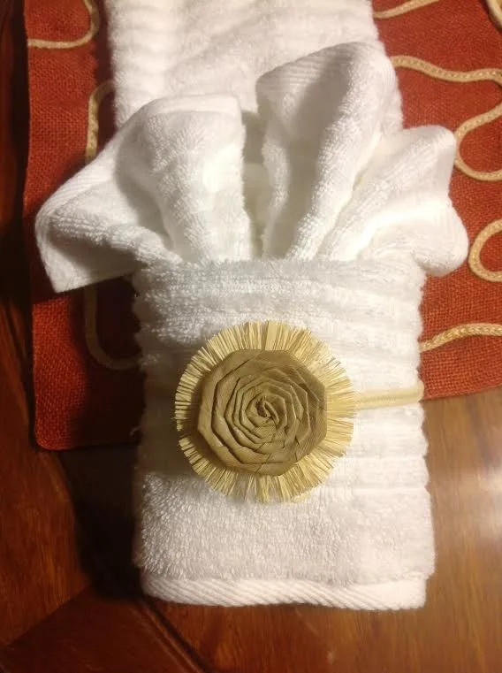 Bespoke Accessories by Designs By MDM Hawaii - Photo 6