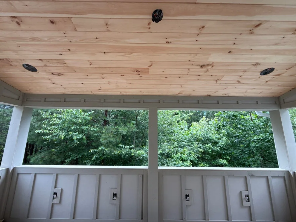 Inside And Out Carpentry - Photo 14
