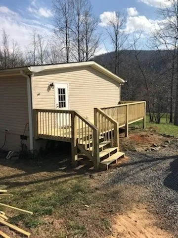 Kundrat Karpentry LLC - Photo 11