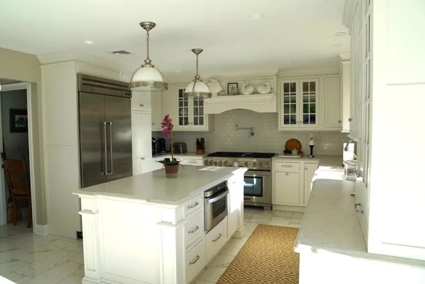 Timeless White Kitchen by Michael Aiello Construction, Inc. - Photo 4
