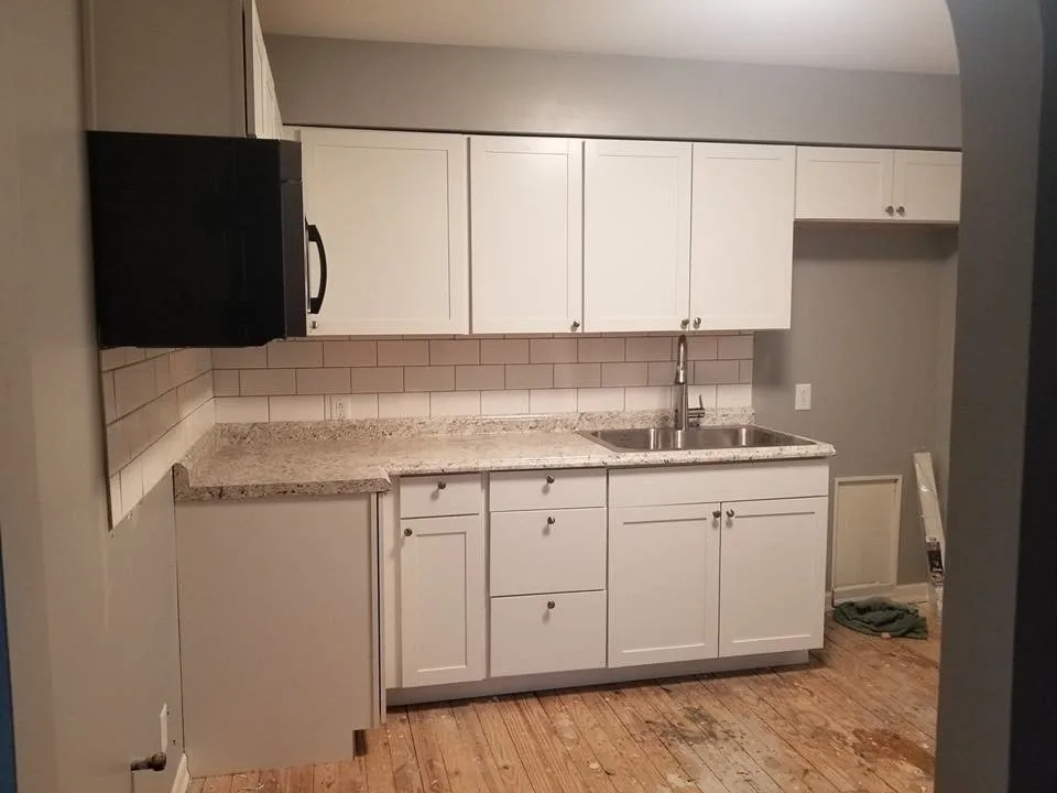Kitchen of M. by Crews Professional Building - Photo 6