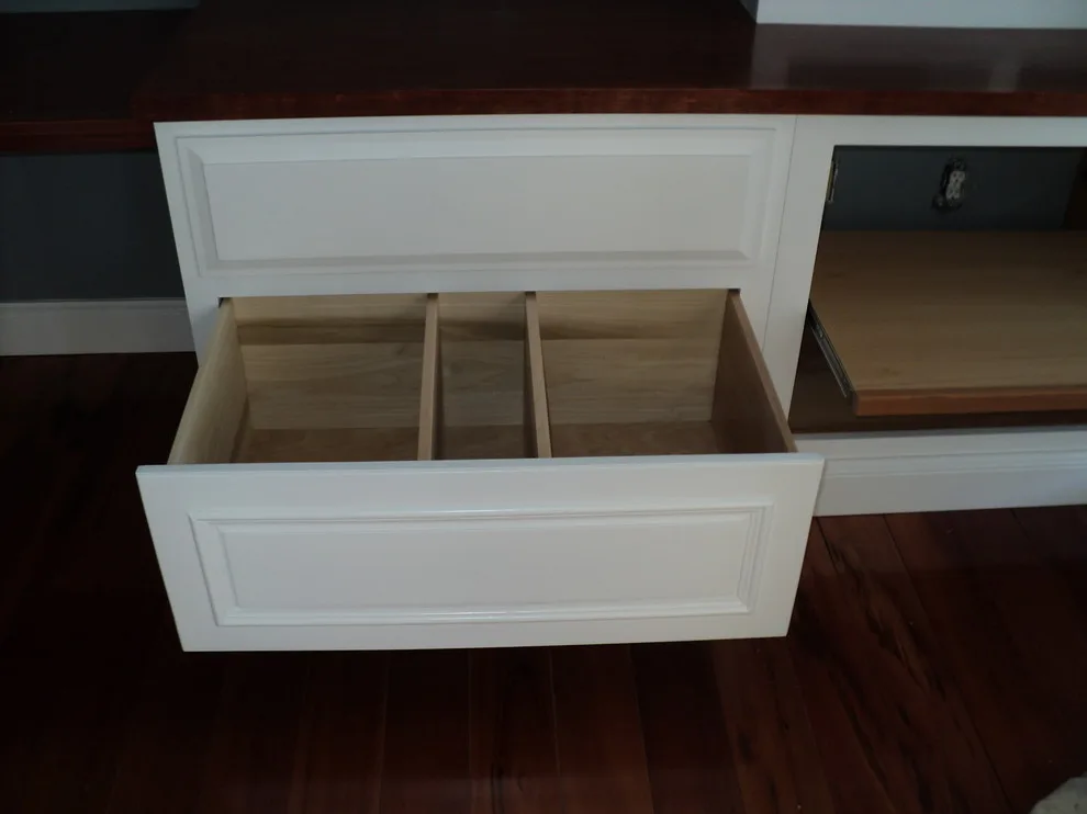 Reinneman's Workstation by J.S. Williams Custom Carpentry - Photo 4