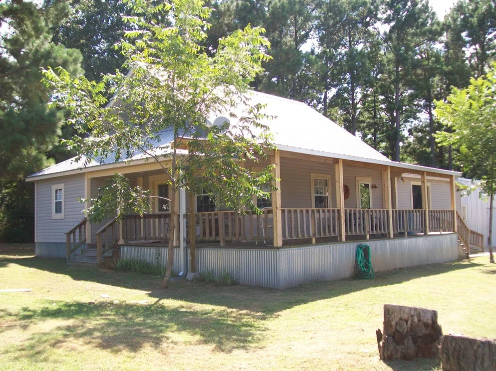 Strickland Custom Building And Remodeling - Photo 9