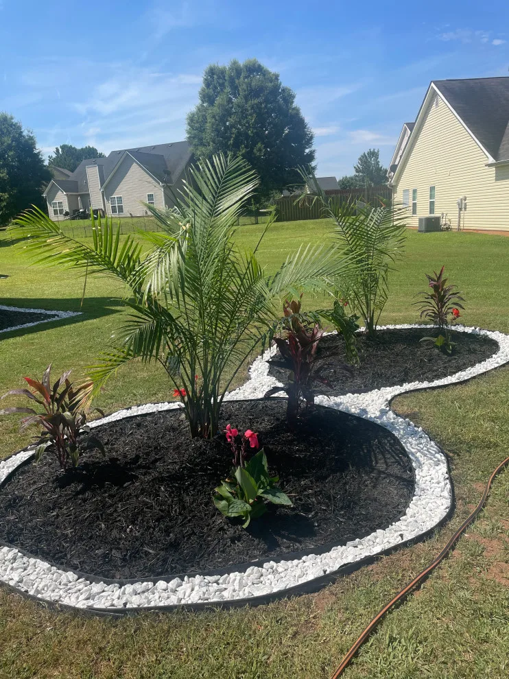 Johnnys Fire Pit And Border - Photo 8