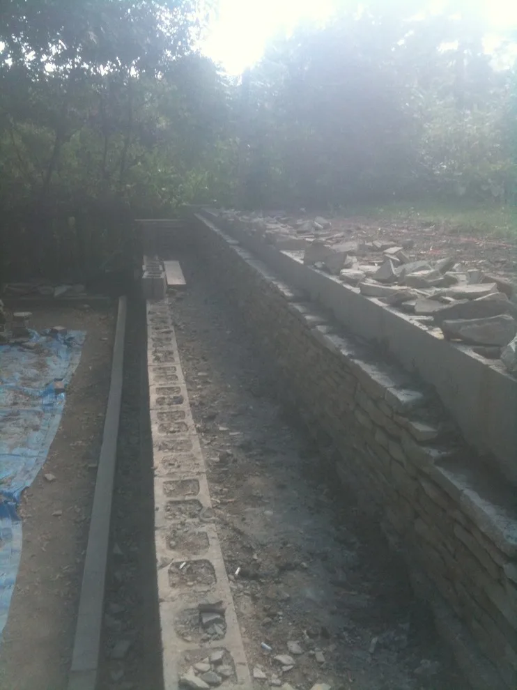 Petanque Court Backwall - Phase 2 by Paoke Stoneworks - Photo 154