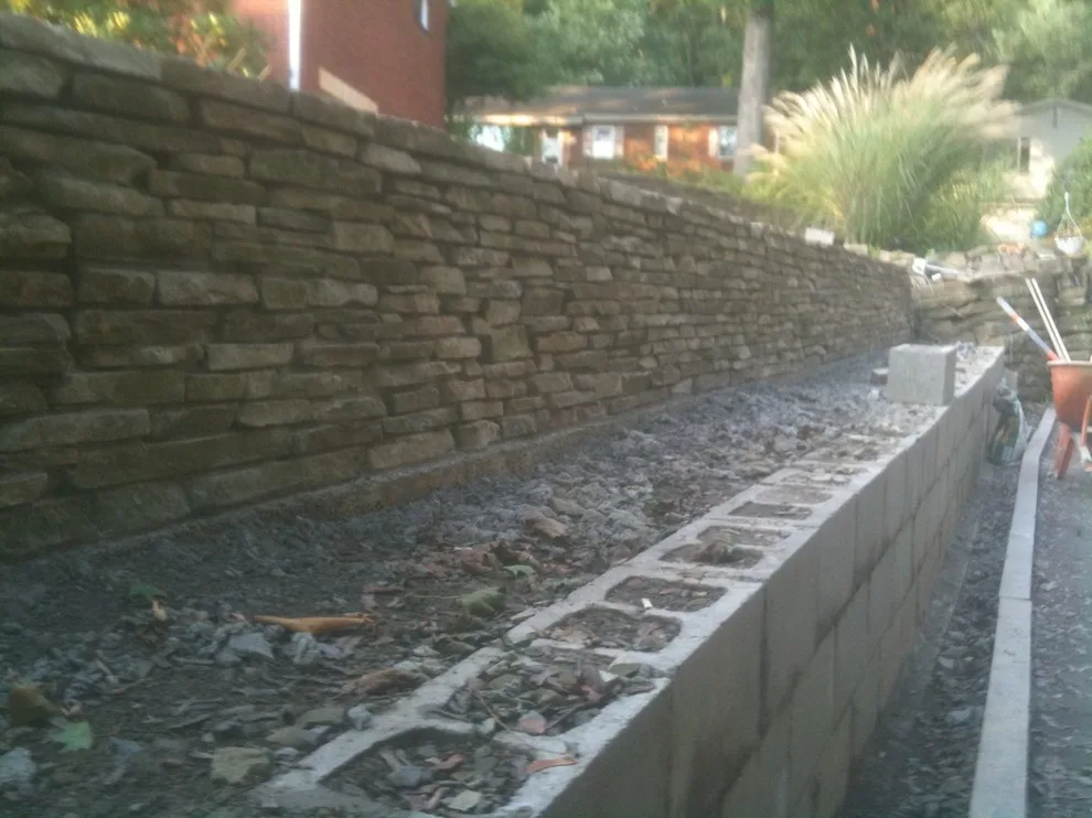 Petanque Court Backwall - Phase 2 by Paoke Stoneworks - Photo 17
