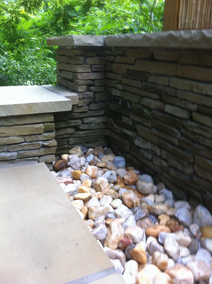 Petanque Court Backwall - Phase 2 by Paoke Stoneworks - Photo 3