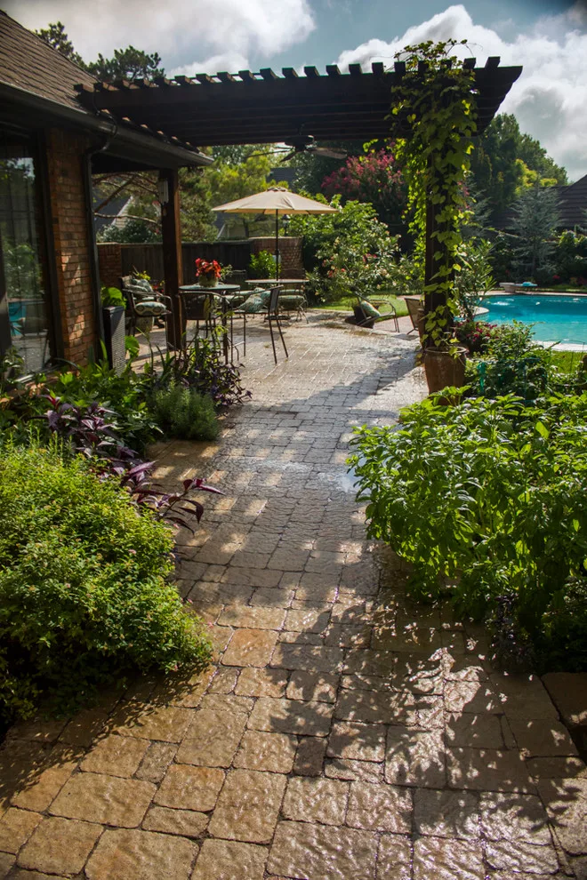 Oklahoma Scenery by Red Valley Landscape & Construction Inc - Photo 10