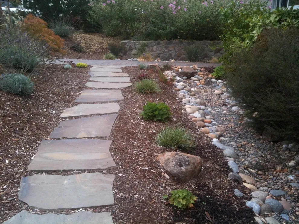 Walkways and Outdoor Spaces by Gardens & Gables - Photo 39