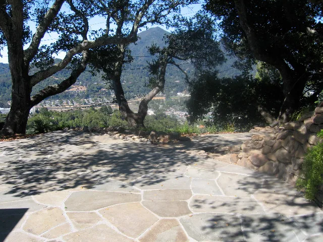 Walkways and Outdoor Spaces by Gardens & Gables - Photo 8