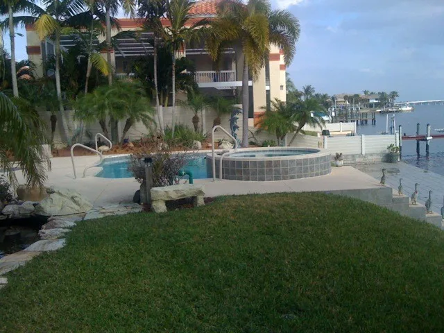 Caloosahatchee Home by G2 Studios / G2 Aquatics, Inc. - Photo 14