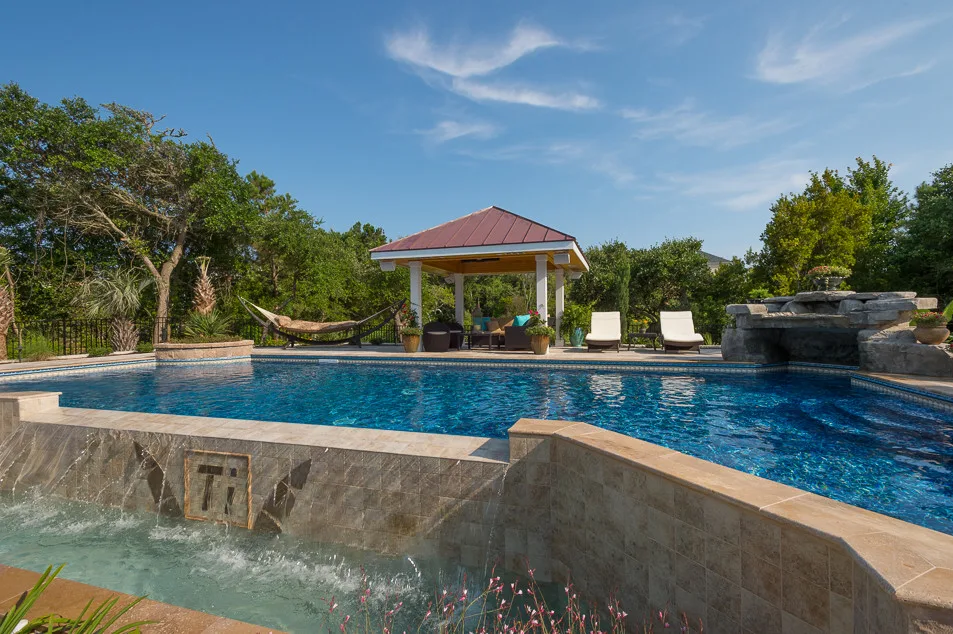 Emerald Isle Premier Outdoor Living Area by Yardworks, Inc. - Photo 19