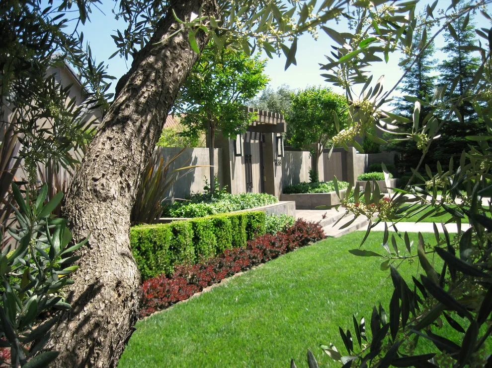 Main Entrance Gate by Westfall Design Studio - Photo 4