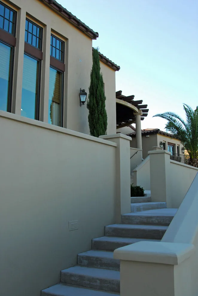 Hillside Spanish Home by Westfall Design Studio - Photo 4