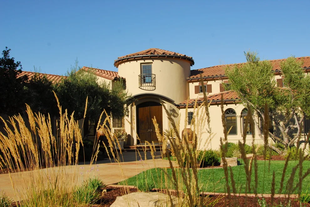 Hillside Spanish Home by Westfall Design Studio - Photo 8
