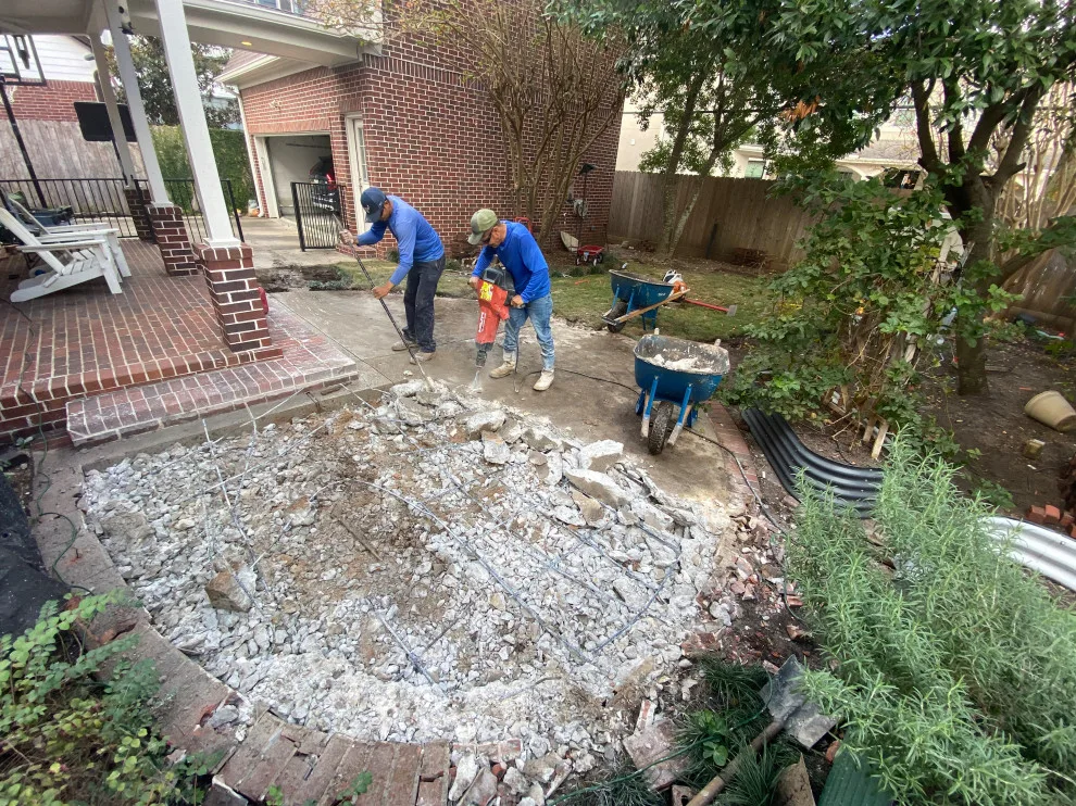 Grennoch Street Project in West U by Holmes Landscape Company - Photo 3