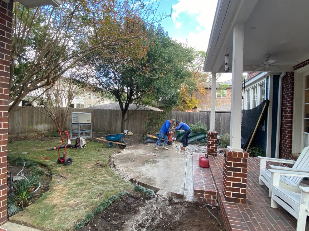 Holmes Landscape Company - Photo 3