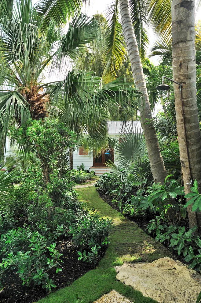 Key West Escape by Craig Reynolds Landscape Architecture - Photo 8