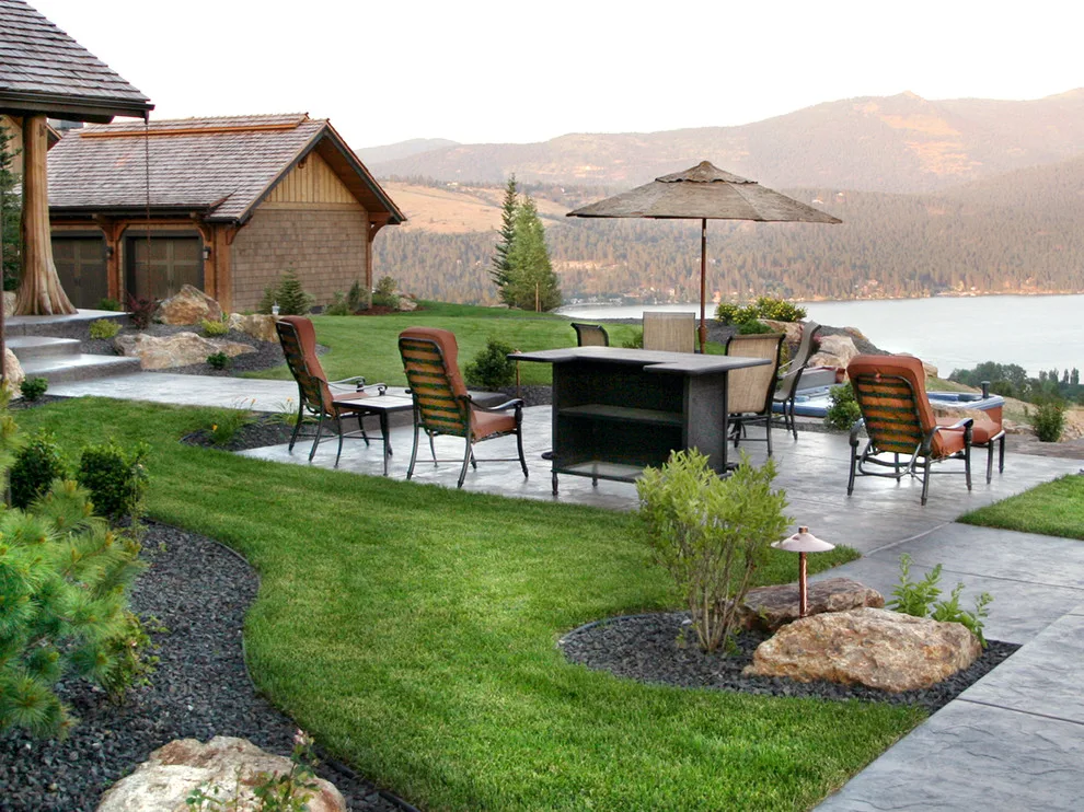 Freedom Lake Lodge by Land Expressions LLC - Photo 2