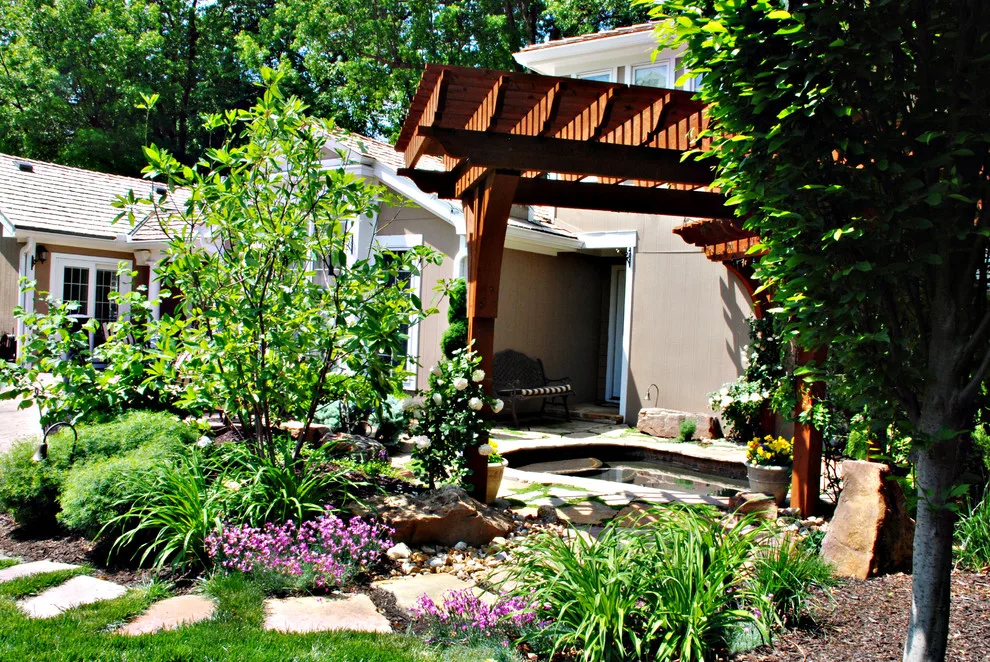 Phased Outdoor Retreat by NSPJ Architects/Landscape Architects - Photo 12