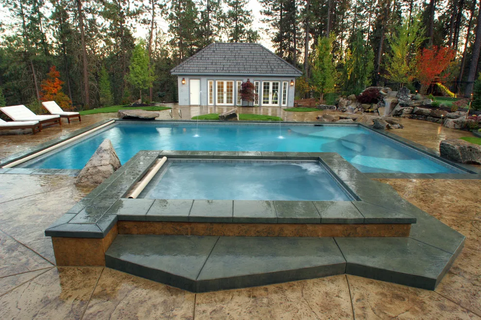 Coppercreek Landscaping - Photo 2
