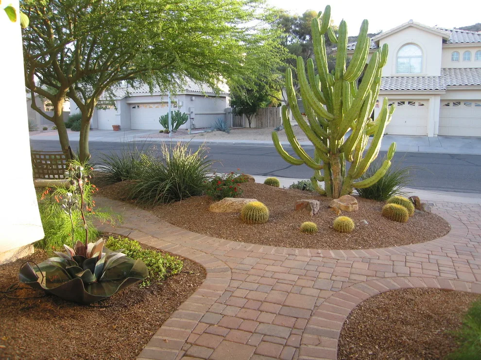 Paver Showcase: Distinctive Paver Designs by Living Rooms Landscape Design - Photo 6
