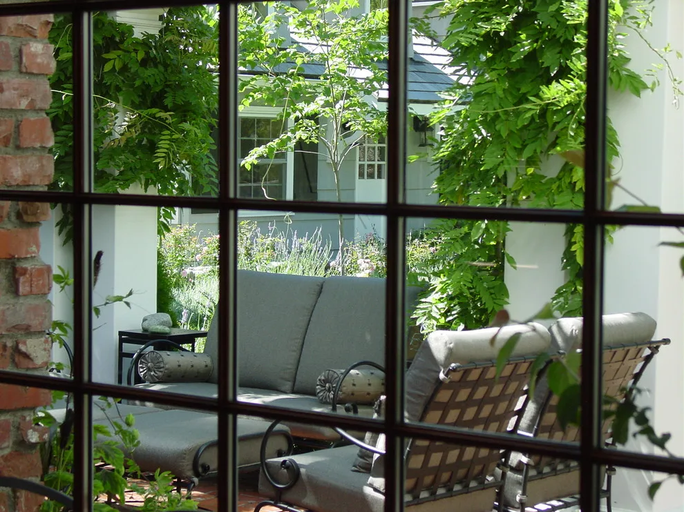 Porter Home by Schlesinger + Associates LLC - Photo 4