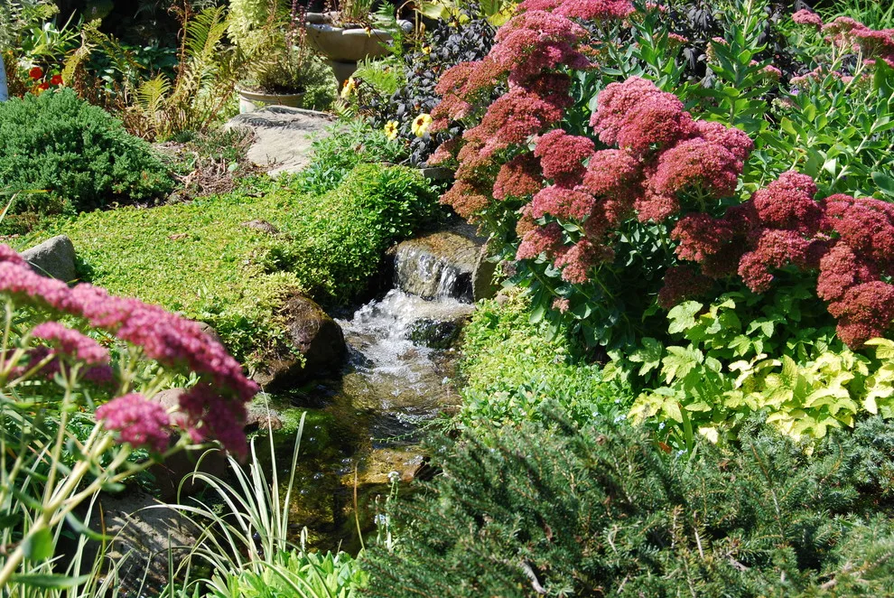 Soergel Gardens by Soergel Landscapes, Aquascapes, Florascapes - Photo 9