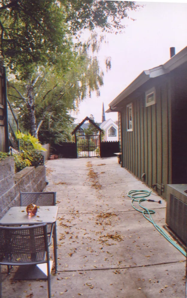 Mosaic Gardens - Photo 11
