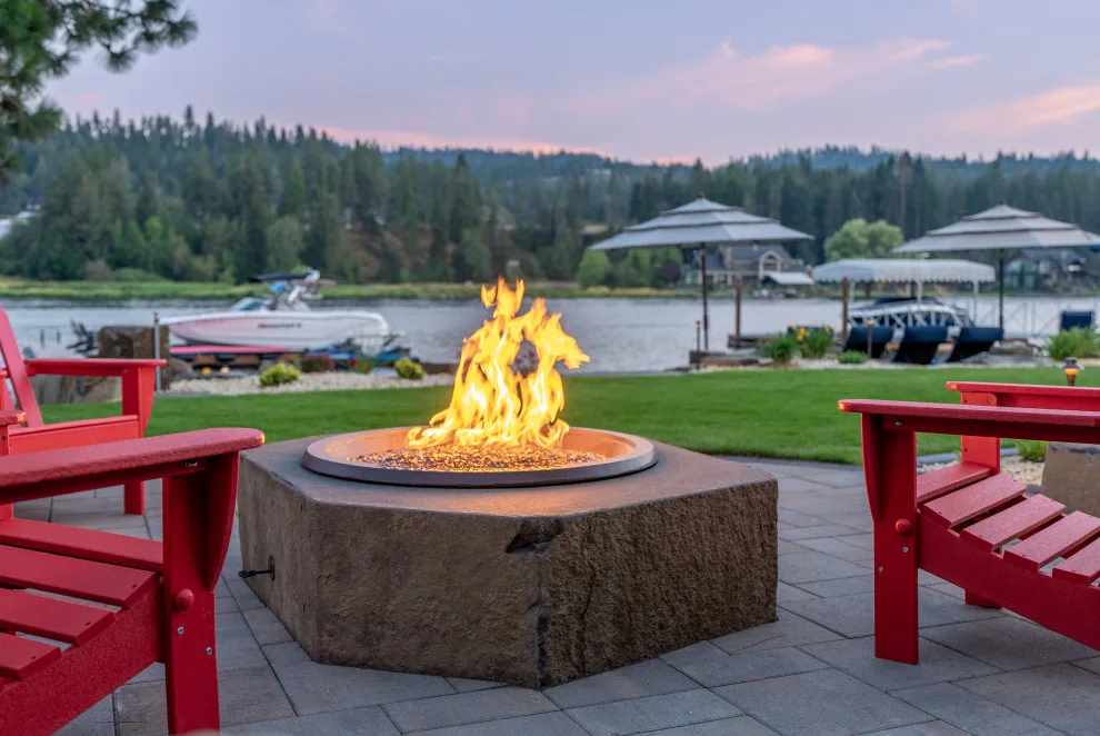 Waterfront Resort by Alderwood Landscape Architecture And Construction - Photo 3