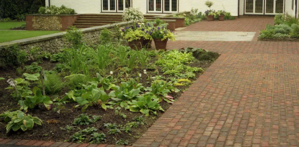 A Garden in the Arts and Crafts Style by English Landscape LLC - Photo 9
