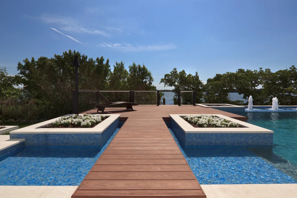Barefoot Coastal Home by G2 Studios / G2 Aquatics, Inc. - Photo 6