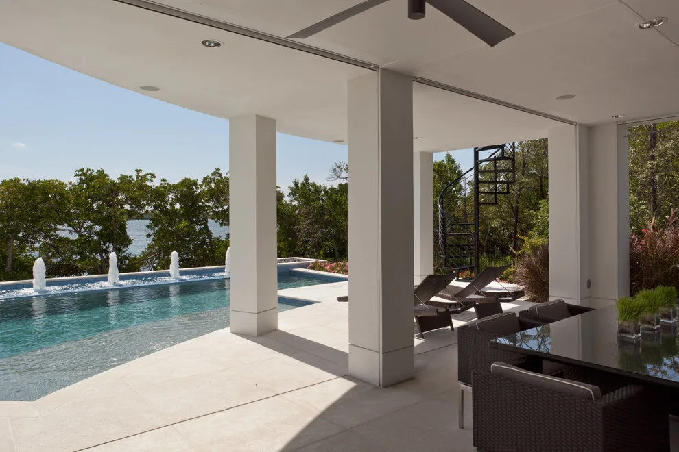 Barefoot Coastal Home by G2 Studios / G2 Aquatics, Inc. - Photo 8