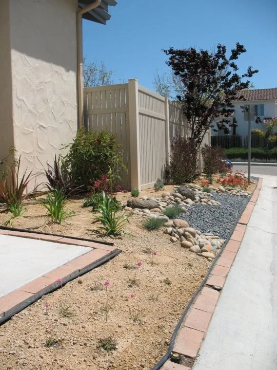 Coastal Residence Streetscape by David Mabs - Photo 2