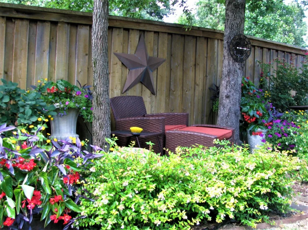 Vibrant Spring and Summer Container Gardens by Colonial Hills - Photo 18