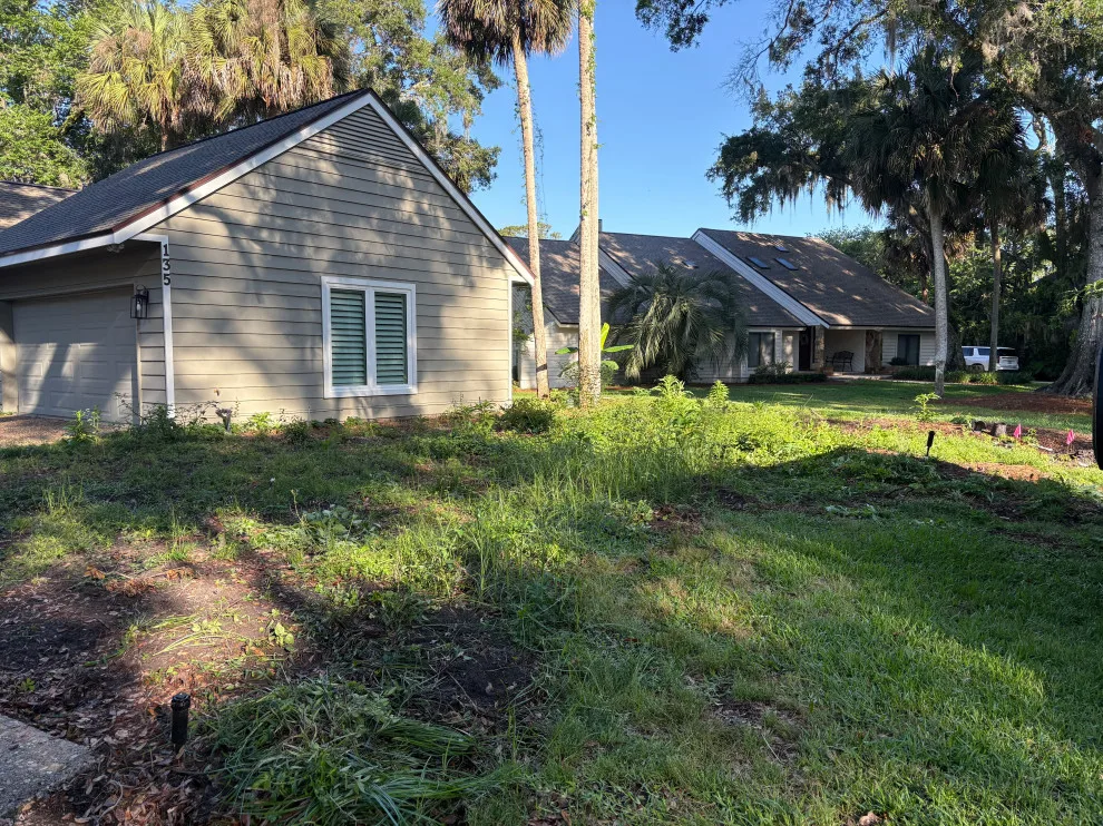 Helm Lawn And Landscape - Photo 4