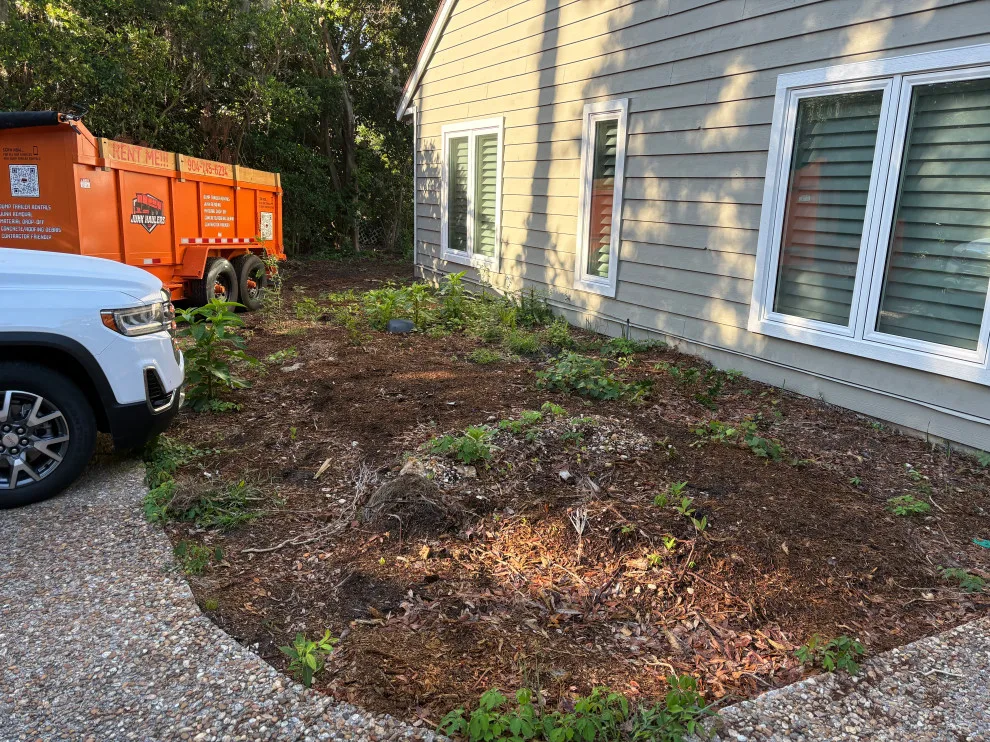 Helm Lawn And Landscape - Photo 8