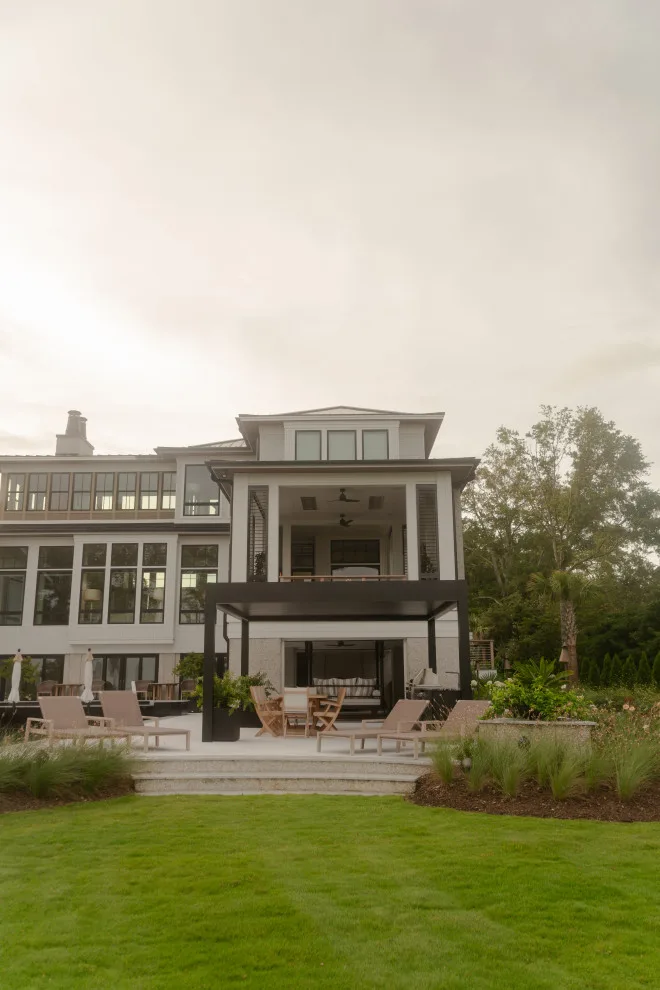 HOLMGREN Luxury Exterior Design - Photo 2