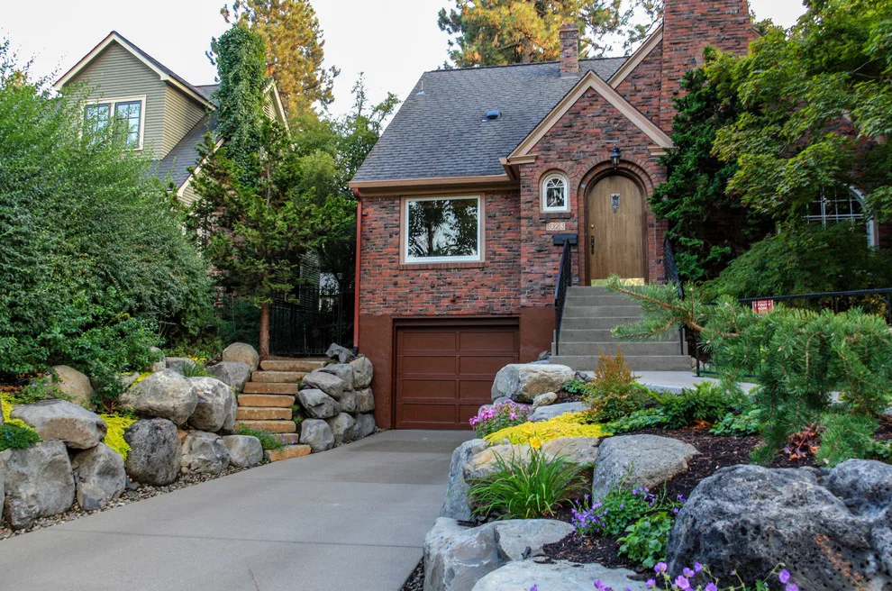 Canon Hill Entranceway by Pacific Garden Design - Photo 7