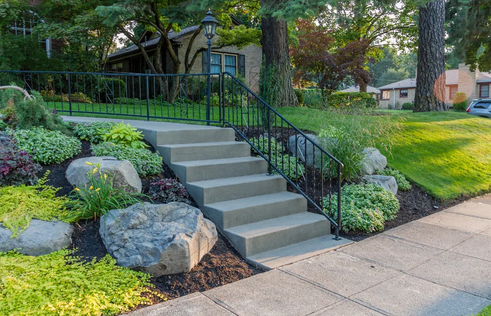 Canon Hill Entranceway by Pacific Garden Design - Photo 11