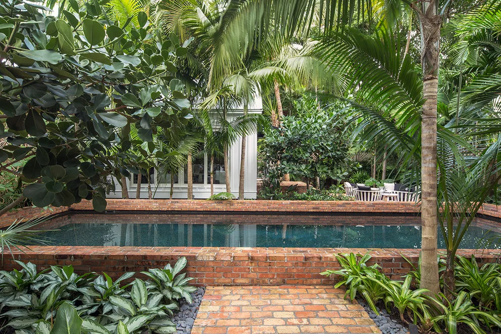 Traditional Key West by Craig Reynolds Landscape Architecture - Photo 11