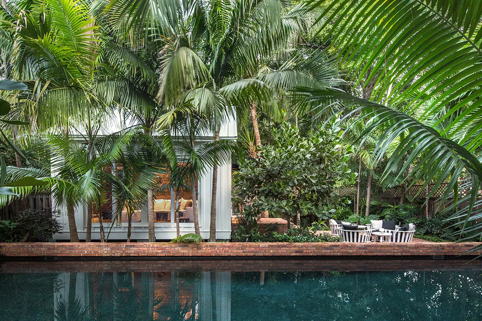 Traditional Key West by Craig Reynolds Landscape Architecture - Photo 4