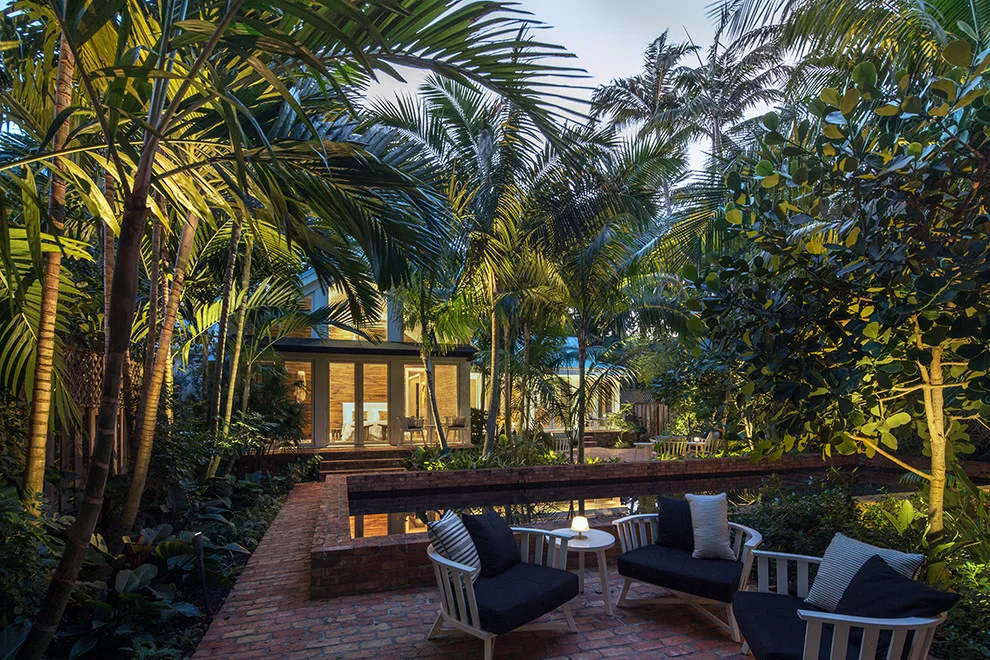 Traditional Key West by Craig Reynolds Landscape Architecture - Photo 2