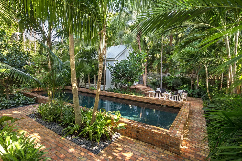 Traditional Key West by Craig Reynolds Landscape Architecture - Photo 13