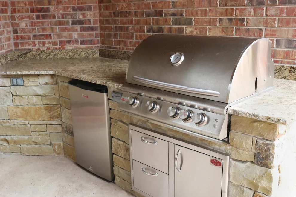 Alfresco Cooking Spaces by Red Valley Landscape & Construction Inc - Photo 11